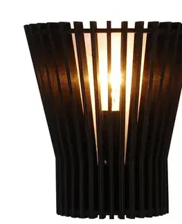 Nástenné svetlá Čierna drevená prelamovaná nástenná lampa E14 Osaka Ledea