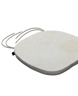 Sedáky Boris s viazaním