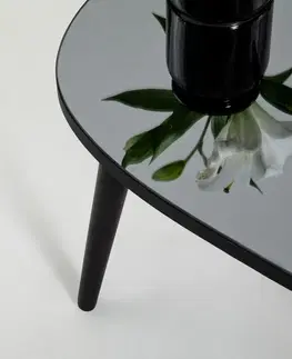 Konferenčné stolíky Konferenčný stolík Gusto Black s tmavým sklom