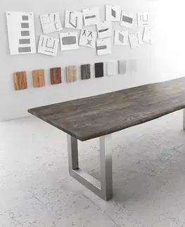 Jedálenské stoly DELIFE Jedálenský stôl Edge 260x100 akácia platinová nerezová oceľ široký Live-Edge