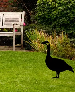 Bytové doplnky a dekorácie Záhradná dekorácia Goose 01