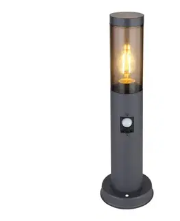 Záhradné lampy Globo 3158SAS - Vonkajšia lampa so senzorom BOSTON 1xE27/15W/230V 45 cm IP44 3158SAS