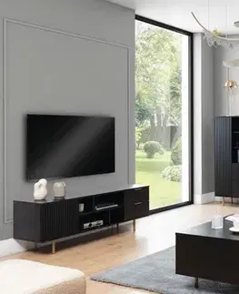Vitríny ArtGiB Vitrína NUBIA NB-05 | čierna