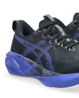 Cesta Asics Novablast 5 M Veľkosť: 40,5 EUR