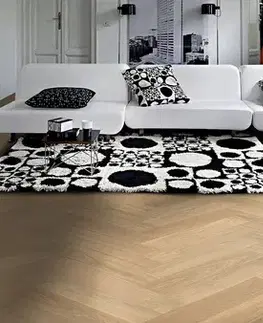 Herringbone Káhrs Herringbone Dub ab dim biely 111PABEKDWKE600