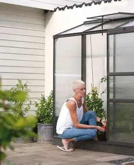Skleníky Skleník k stene IDA 1300 čierny Dekorhome