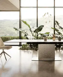 Jedálenské stoly DELIFE Jedálenský stôl Edge 200-300x100 keramika Calacatta Luxe bielo-zlato-šedá Wave nerezová oceľ rozkladací