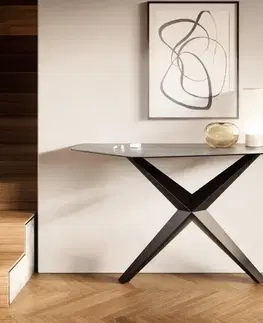 Konzolové stolíky DELIFE Konzolový stolík Edge polygonálny 140×50 cm keramika betónová sivá Zentharo kov čierna