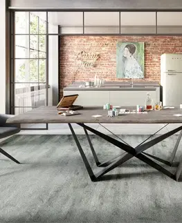 Jedálenské stoly DELIFE Jedálenský stôl Edge 260x100 akácia platinová pavučina plochá oceľ čierna Live-Edge