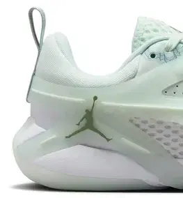 Basketbalová obuv Nike Jordan Heir Series Abundance W Veľkosť: 38,5 EUR