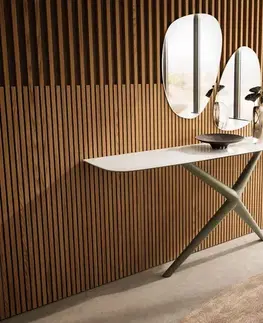 Konzolové stolíky DELIFE Konzolový stolík Edge zaoblený tvar 180×40 cm keramika onyx šampanské Estelo kov titánová farba