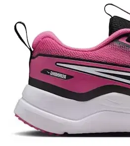 Tenisky Nike Cosmic Runner Kids Veľkosť: 35,5 EUR