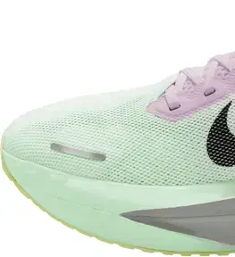 Cesta Nike Zoom Fly 6 W Veľkosť: 36,5 EUR