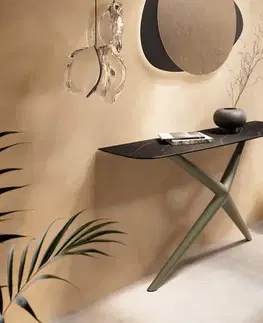 Konzolové stolíky DELIFE Konzolový stolík Edge zaoblený tvar 140×40 cm keramika Laminam® Noir Desir hnedá Estelo kov titánová farba