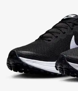 Cesta Nike Revolution 8 W Veľkosť: 36 EUR