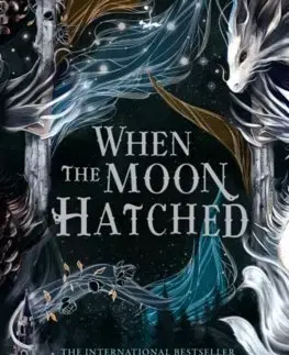Sci-fi a fantasy When the Moon Hatched - Sarah A. Parker