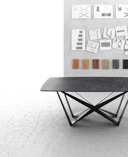 Jedálenské stoly DELIFE Jedálenský stôl Edge oválny tvar 200x100 cm Laminam® keramika Nero Greco antracitová stredová podstava plochá oceľ čierna