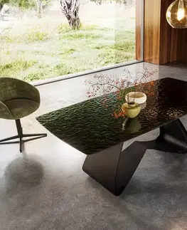Jedálenské stoly DELIFE Jedálenský stôl Edge zaoblený tvar 200x100 reliéfne sklo dymovo čierna 3D dizajn podstava v tvare W kov čierna