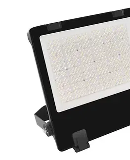 LED osvetlenie  LED Reflektor AVENO LED/300W/230V 4000K 48000 lm IP66 čierna ZS2473