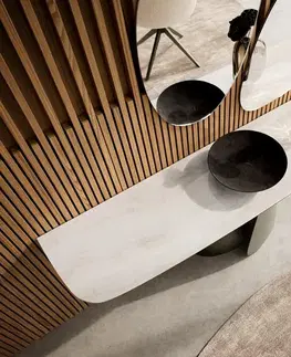 Konzolové stolíky DELIFE Konzolový stolík Edge zaoblený tvar 180×40 cm keramika onyx šampanské Livos kov titánová farba