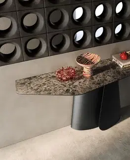 Konzolové stolíky DELIFE Konzolový stolík Edge polygonálny 180×50 cm keramika Emperador extra leštená tmavohnedá Livos kov čierna