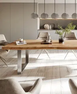 Jedálenské stoly DELIFE Jedálenský stôl Edge 280x100 cm XL akácia prírodná nerezová oceľ úzky Live-Edge
