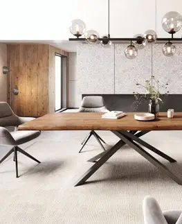 Jedálenské stoly DELIFE Jedálenský stôl Edge 260x100 XL akácia hnedá krížová podstava obdĺžnik čierna Live-Edge
