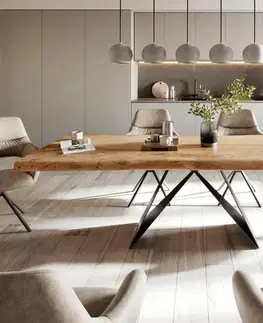 Jedálenské stoly DELIFE Jedálenský stôl Edge 260x100 XL akácia prírodná podstava v tvare V plochá oceľ čierna Live-Edge