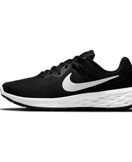 Cesta Nike Revolution 6 Next Nature M Veľkosť: 44,5 EUR