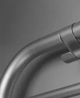 Radiátory do kúpeľne Deante Silia DEA-AGI_FG51 500 mm x 1570 mm brúsená oceľ
