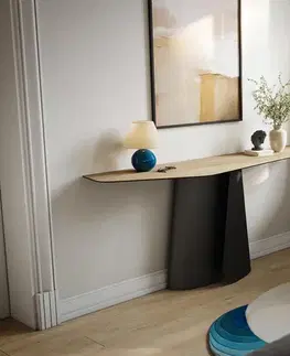 Konzolové stolíky DELIFE Konzolový stolík Edge polygonálny 180×50 cm keramika Laminam® Sabbia dubová farba Livos kov čierna
