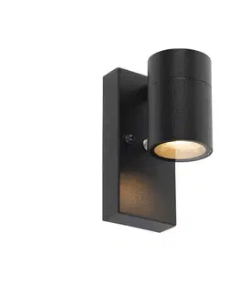 Vonkajsie svetlo so senzorom Moderná vonkajšia nástenná lampa čierna IP44 so senzorom súmraku - Solo