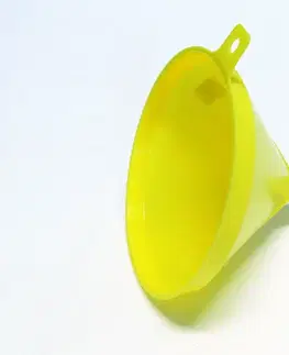 Lieviky PETRA PLAST - Lievik Petra 18 cm