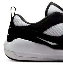 Basketbalová obuv Nike Jordan CMFT Era M Veľkosť: 42 EUR