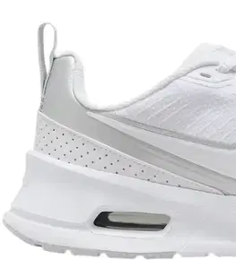 Tenisky Nike Air Max Nuaxis W Veľkosť: 42 EUR