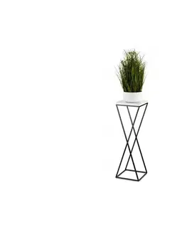 Stojany na kvetiny HowHomely Stojan na kvety LOFT 70x24 cm čierna/biela 10-1630-70-BW-MDF
