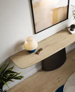 Konzolové stolíky DELIFE Konzolový stolík Edge zaoblený 180×40 cm keramika Laminam® sabbia dubová farba Conos kov čierna