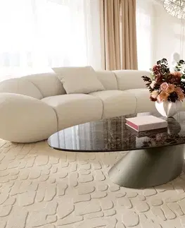 Konferenčné stolíky DELIFE Konferenčný stolík Edge oválny 140x75 cm keramika Laminam® Emperador Extra Lucidato tmavohnedá Conis kov efektový povrch titánová farba