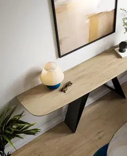 Konzolové stolíky DELIFE Konzolový stolík Edge zaoblený 180×40 cm keramika Laminam® sabbia v dubovej farbe Velio kov čierna