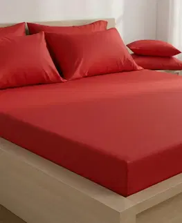 Plachty Kvalitex Saténové prestieradlo s gumou červená, 140 x 200 cm