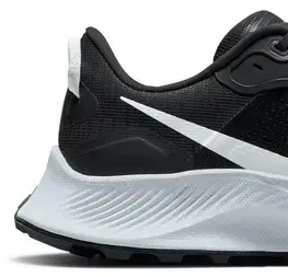Trail Nike Pegasus Trail 3 M Veľkosť: 43 EUR