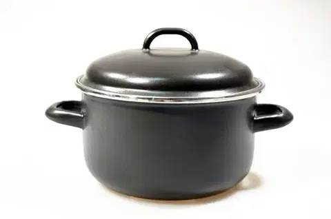 Hrnce BELIS - Smaltovaný hrniec s pokrievkou Belis Lux 16cm, 1,5L