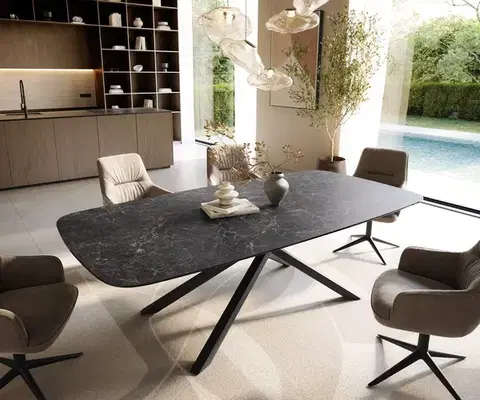 Jedálenské stoly DELIFE Jedálenský stôl Edge zaoblený 240×120 cm keramika Laminam® Nero Greco antracitová krížová podstava hranatý čierna