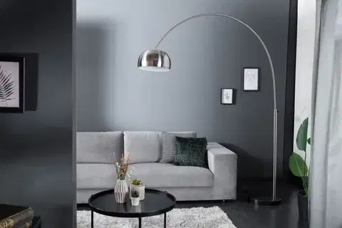 Osvetlenie Stojaca lampa BANGUI 170 - 210 cm Dekorhome