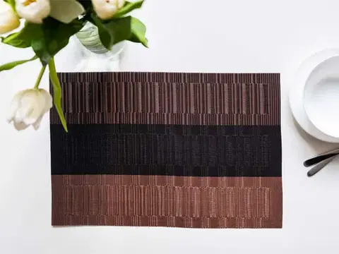Prestieranie JAHU collections Prestieranie Deluxe 30 × 45 cm – Majda pruhy tmavohnedé