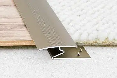 Přechodové lišty a profily Prechodový spojovací profil 35 mm pre krytiny do 10 mm, oblý (skrutkovací) Šampaň E02