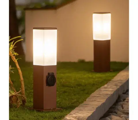 Záhradné lampy BRILAGI - Vonkajšie svietidlo s 2 zásuvkami SCHUKO NOVA 1xE27/15W/230V 40 cm IP44 hnedé FG-KH446PSH-40-2SO-RUST