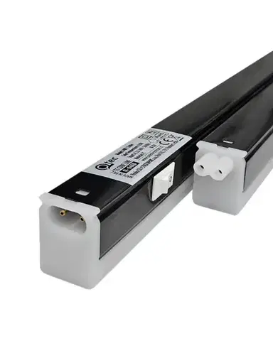 Lampy do jedálne Svietidlo LED Q-64AB T5 CUBE LINE 14W 4200K čierna