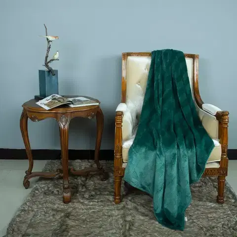 Ozdobné prikrývky Deka ELINA 170x220 cm verde
