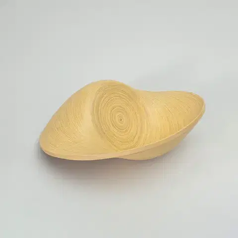 Podnosy a tácky Dekoratívna miska Solvia 30x27 cm